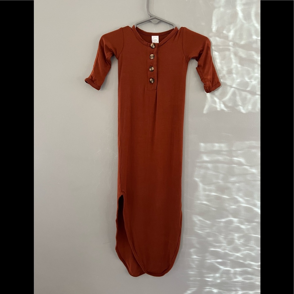 Lou Lou & Company Raleigh Knotted Gown 0-3 months